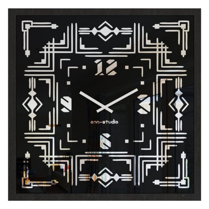 Add a statement-making touch to your living room or kitchen decor with this unique large wooden wall clock. This elegant timepiece is the perfect housewarming gift idea for those who appreciate stylish home decor. With its modern design and oversized silhouette, this large clock is sure to make a statement on any wall. Available in black, gray, gold, beige, and silver, this large wall clock is not only functional but also adds a touch of sophistication to any space. Whether you're looking for a kitchen clock or a living room clock, this silent wall clock is the perfect addition to your home. Upgrade your decor with this stylish and chic square wall clock today!